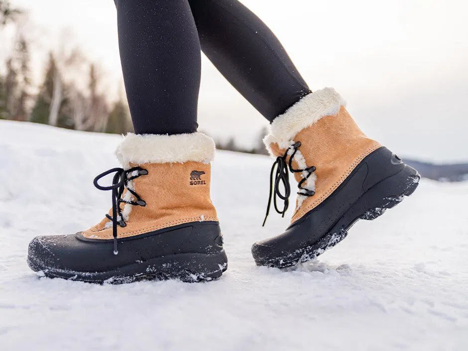 Sorel Women's Kinetic Sport Waterproof Lace-Up retailer Boots Size 10 Black Winter Snow