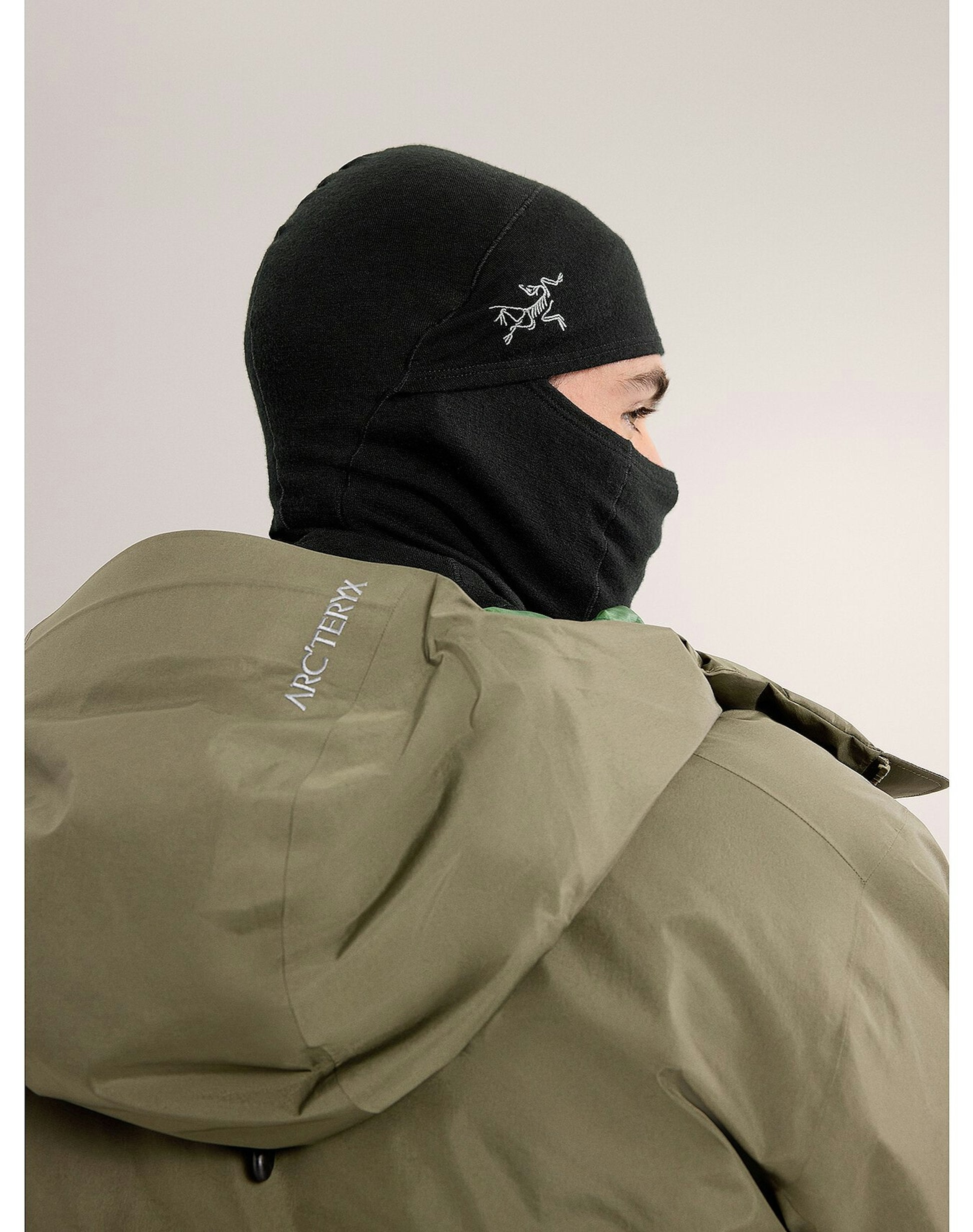 F24-X000005968-Rho-Lightweight-Wool-Balaclava-Black-Back-View.jpg