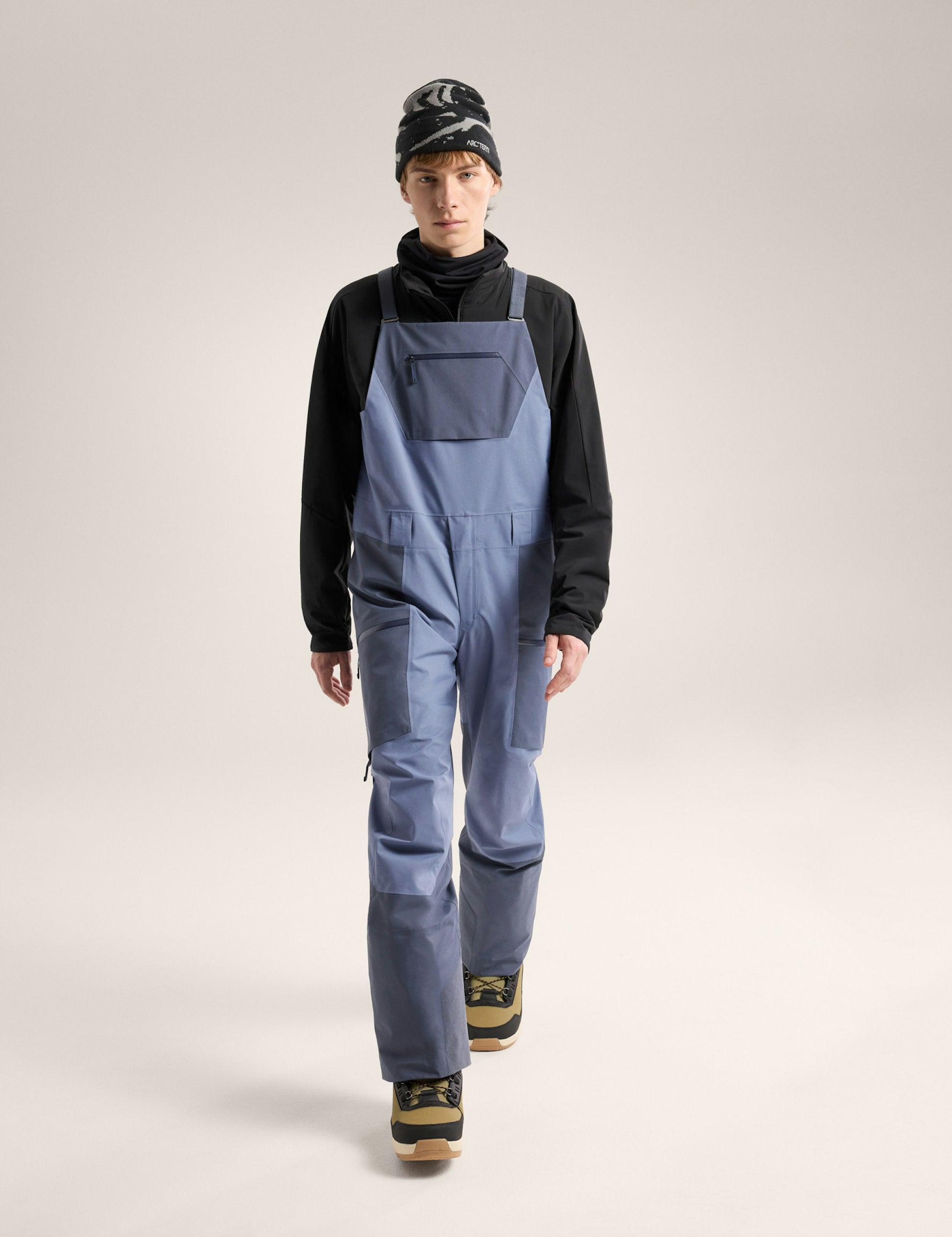 F24-X000008924-Sabre-Bib-Pant-Stratus-Dk-Stratus-Front-View.jpg