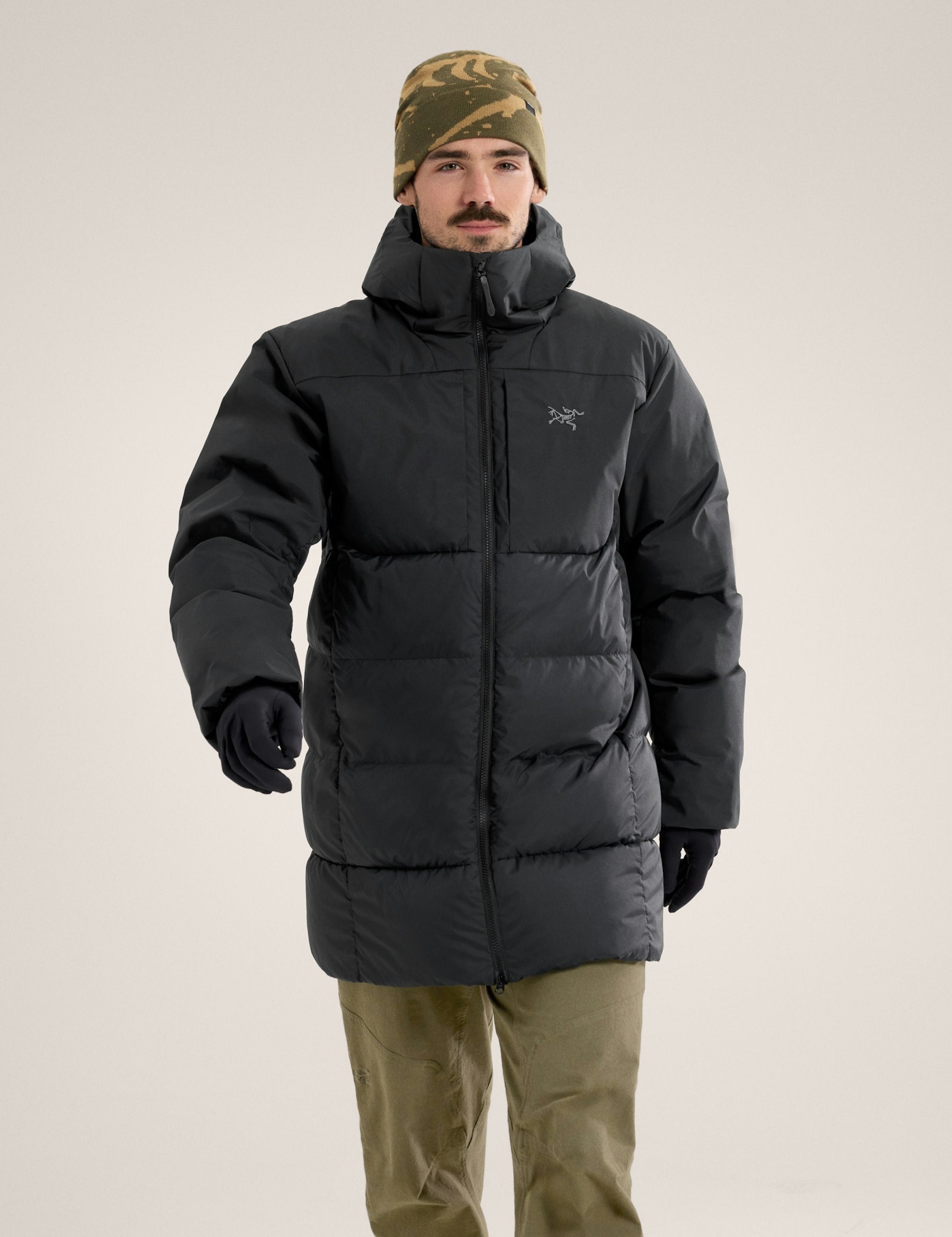 F24-X000008947-Thorium-SV-Parka-Black-Front-View.jpg