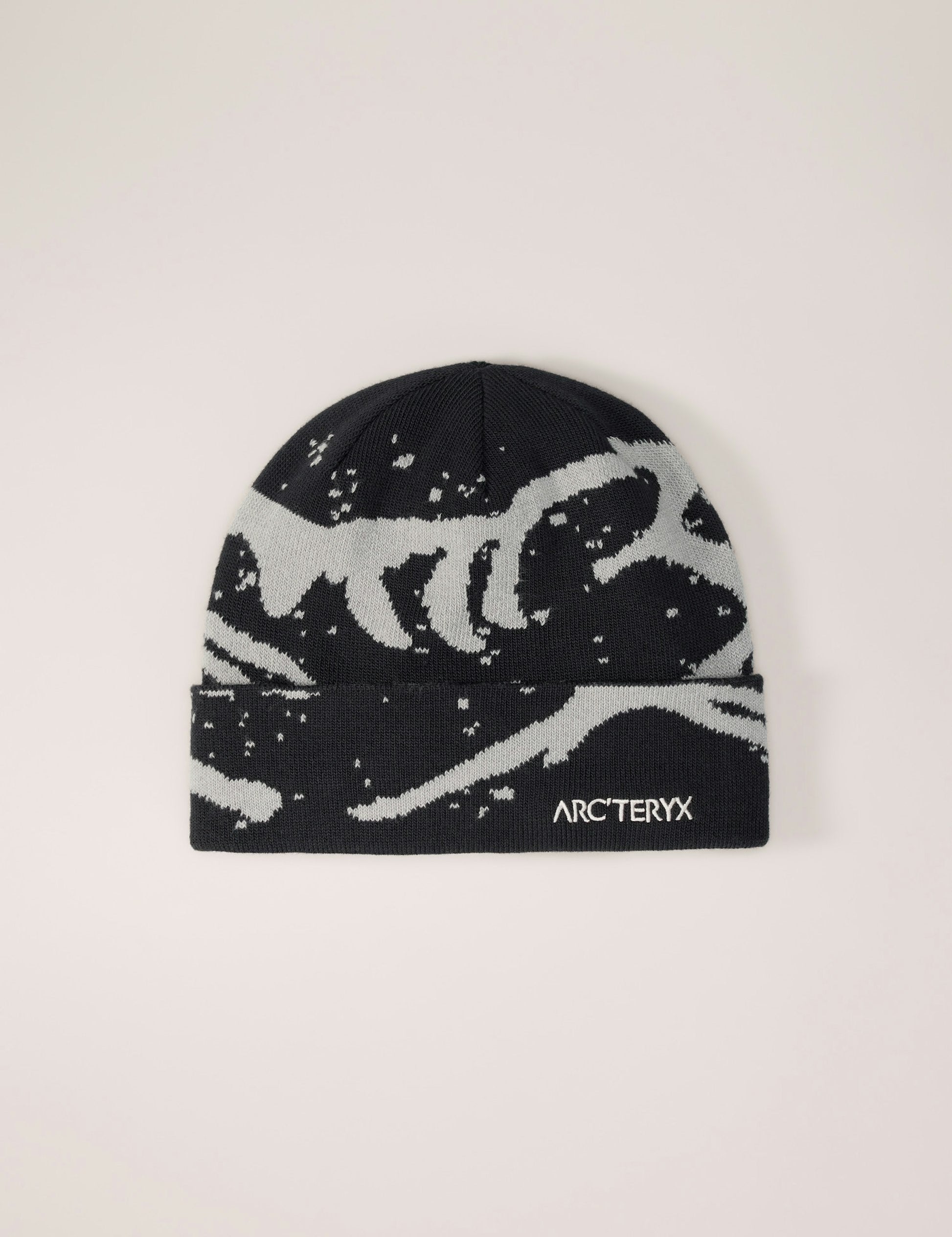 F24-X000009253-Grotto-Toque-Black-Void-Front.jpg