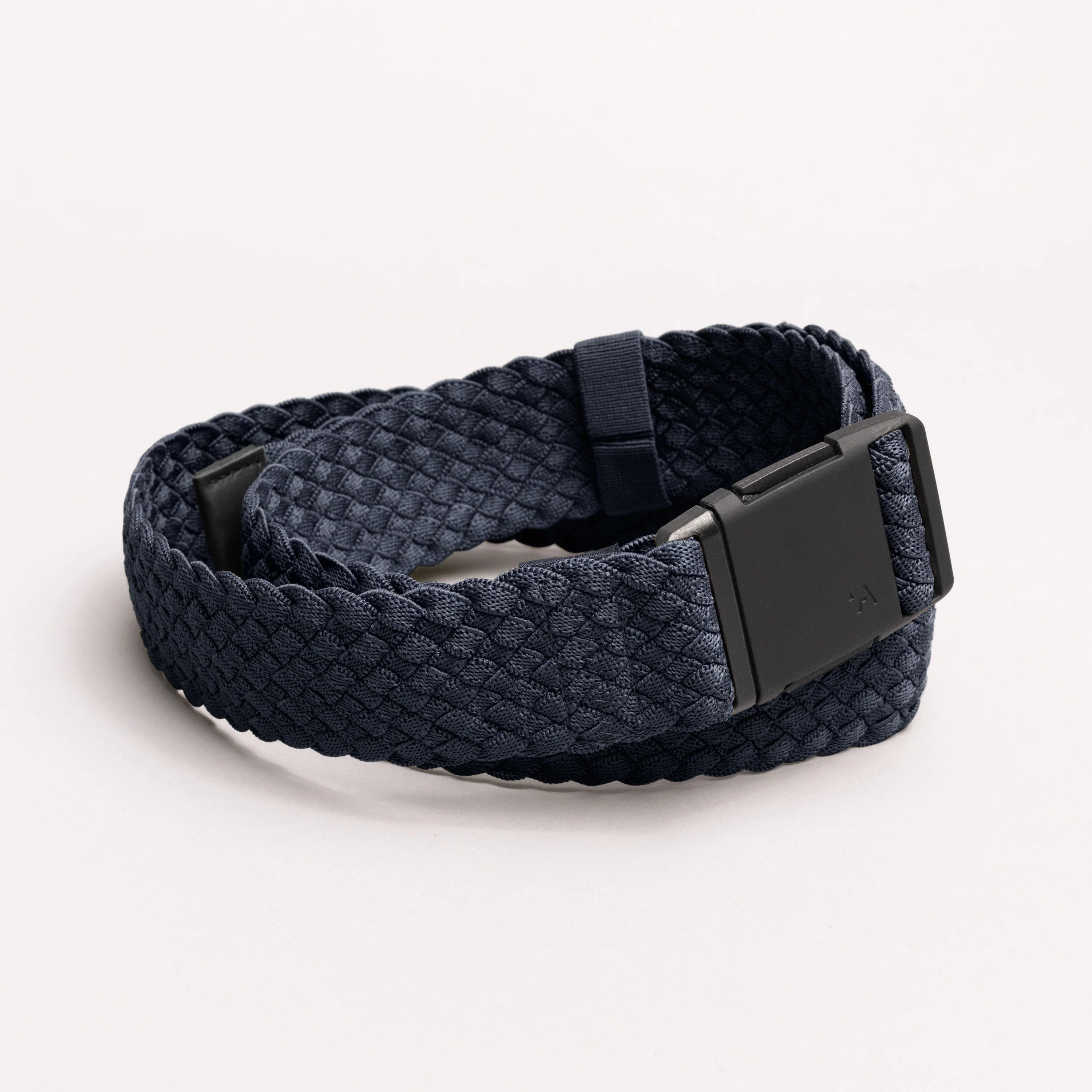 Futureweave_Coil_Navy.webp