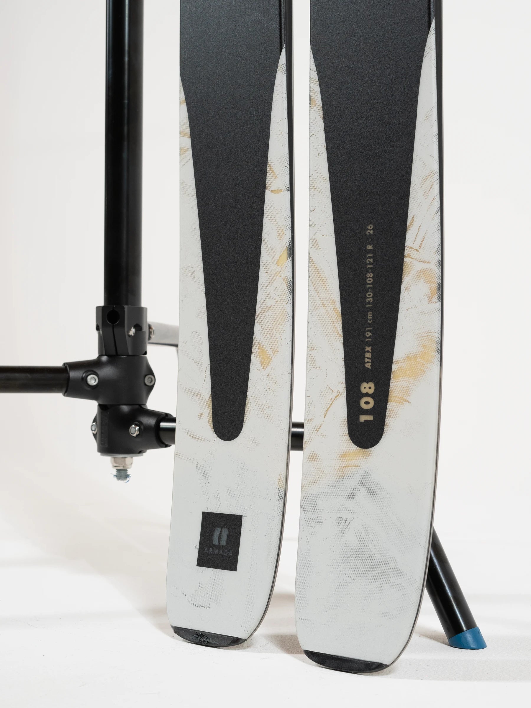 Declivity X 108 Skis 2025