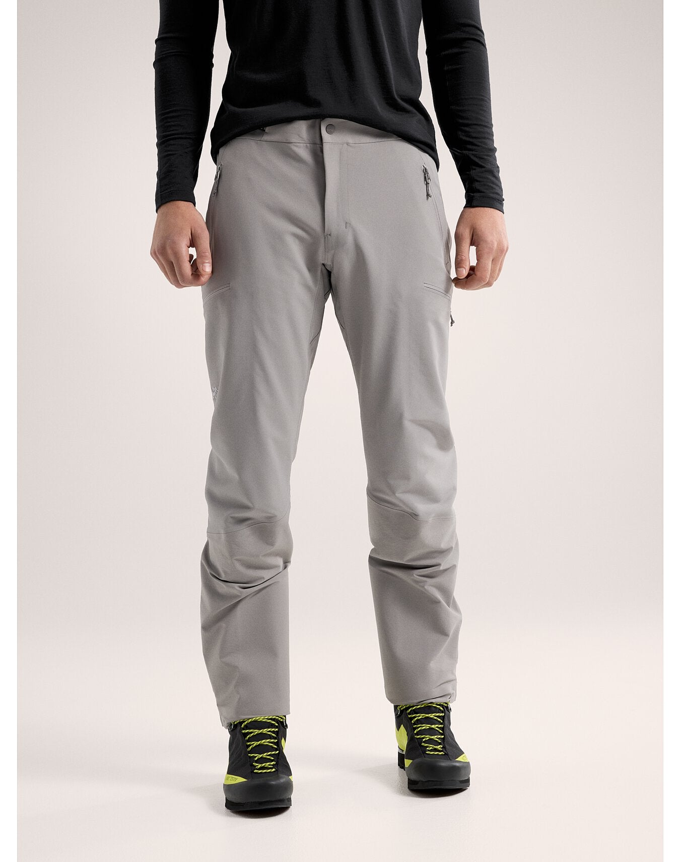 S24-X000006823-Gamma-Guide-Pant-Void-Front-View.jpg