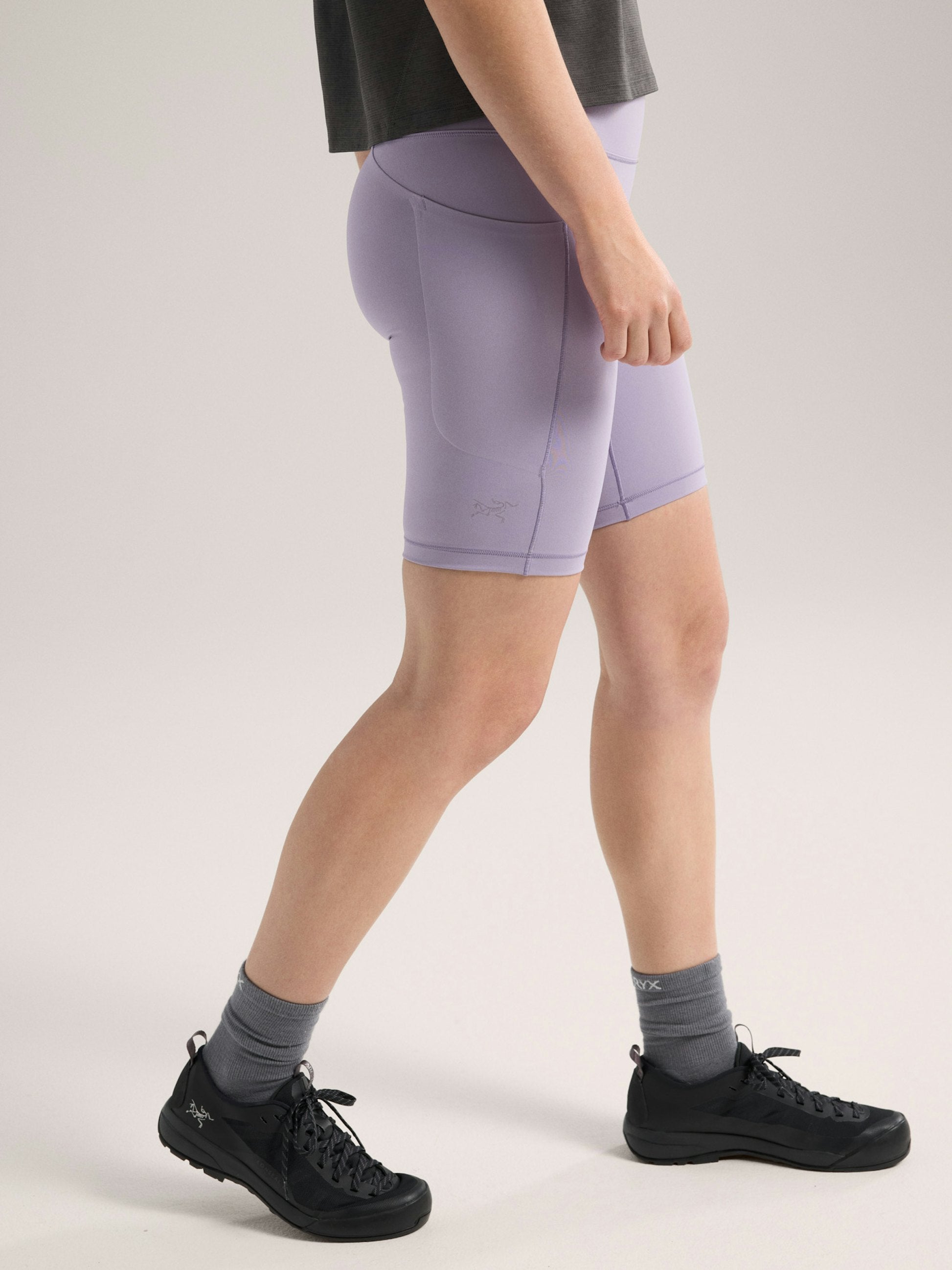 Women's Essent High-Rise 8" Short (Past Season)