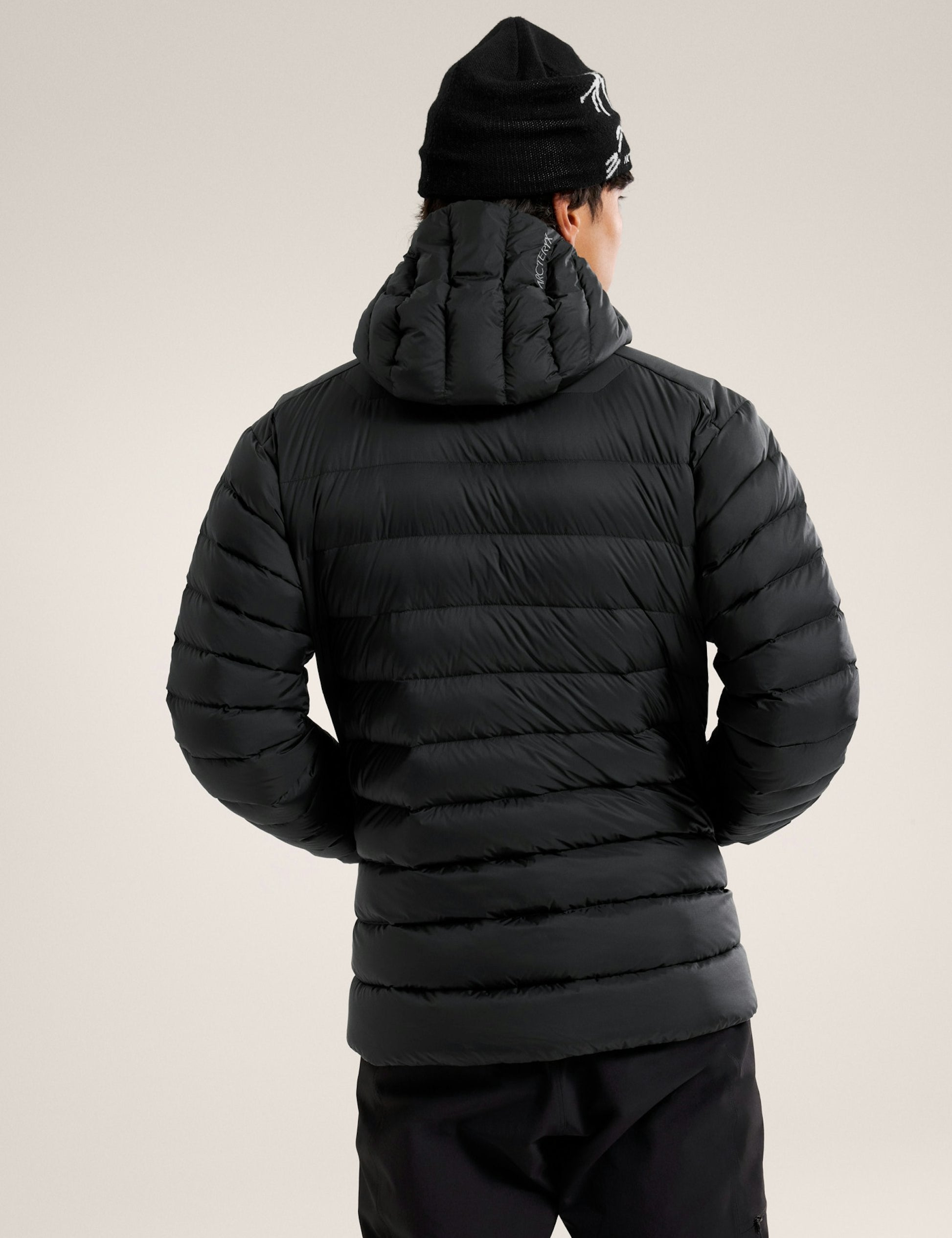 S25-X000007313-Cerium-Hoody-Black-Back-View.jpg