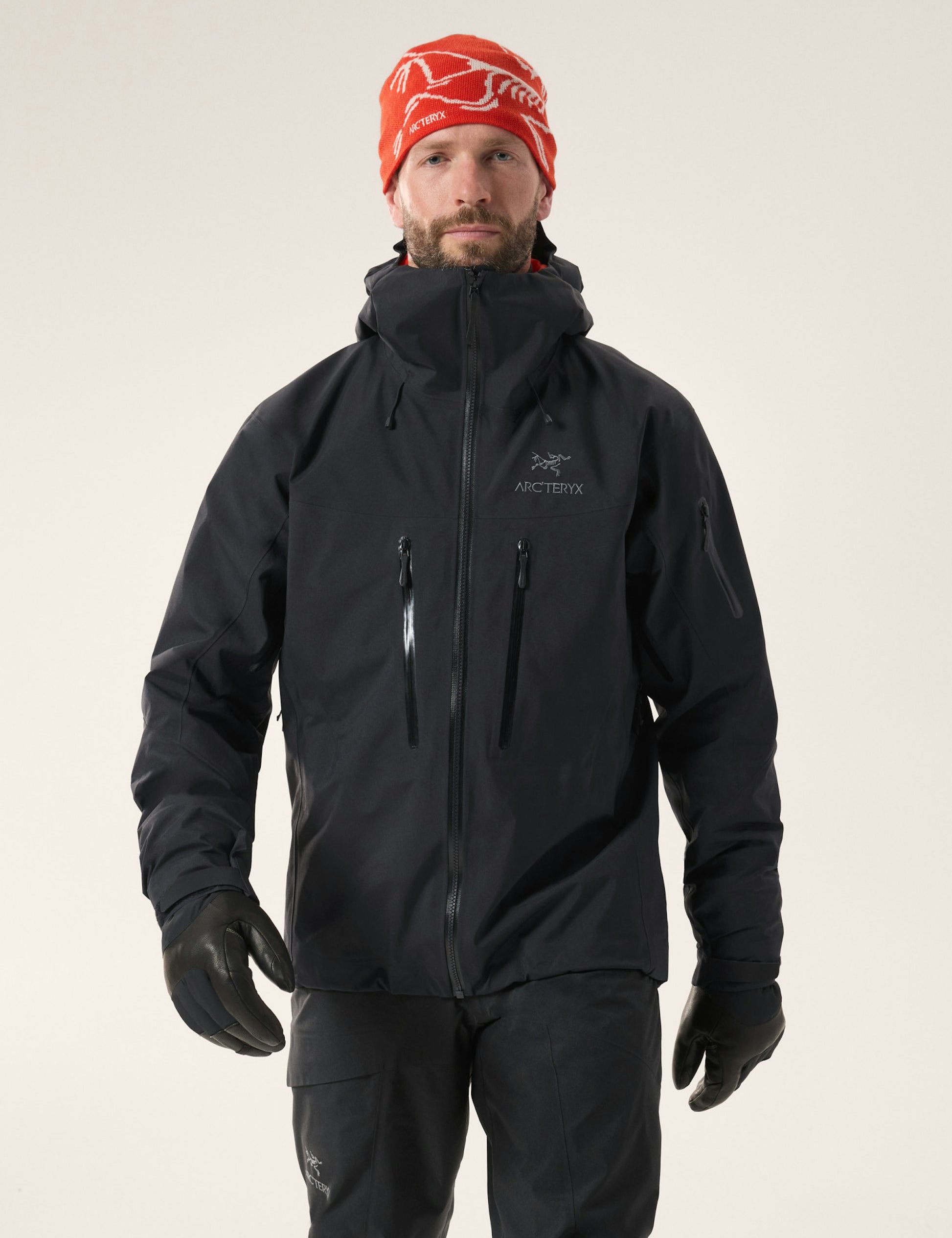 S25-X000007319-Alpha-SV-Jacket-Black-Front-View.jpg