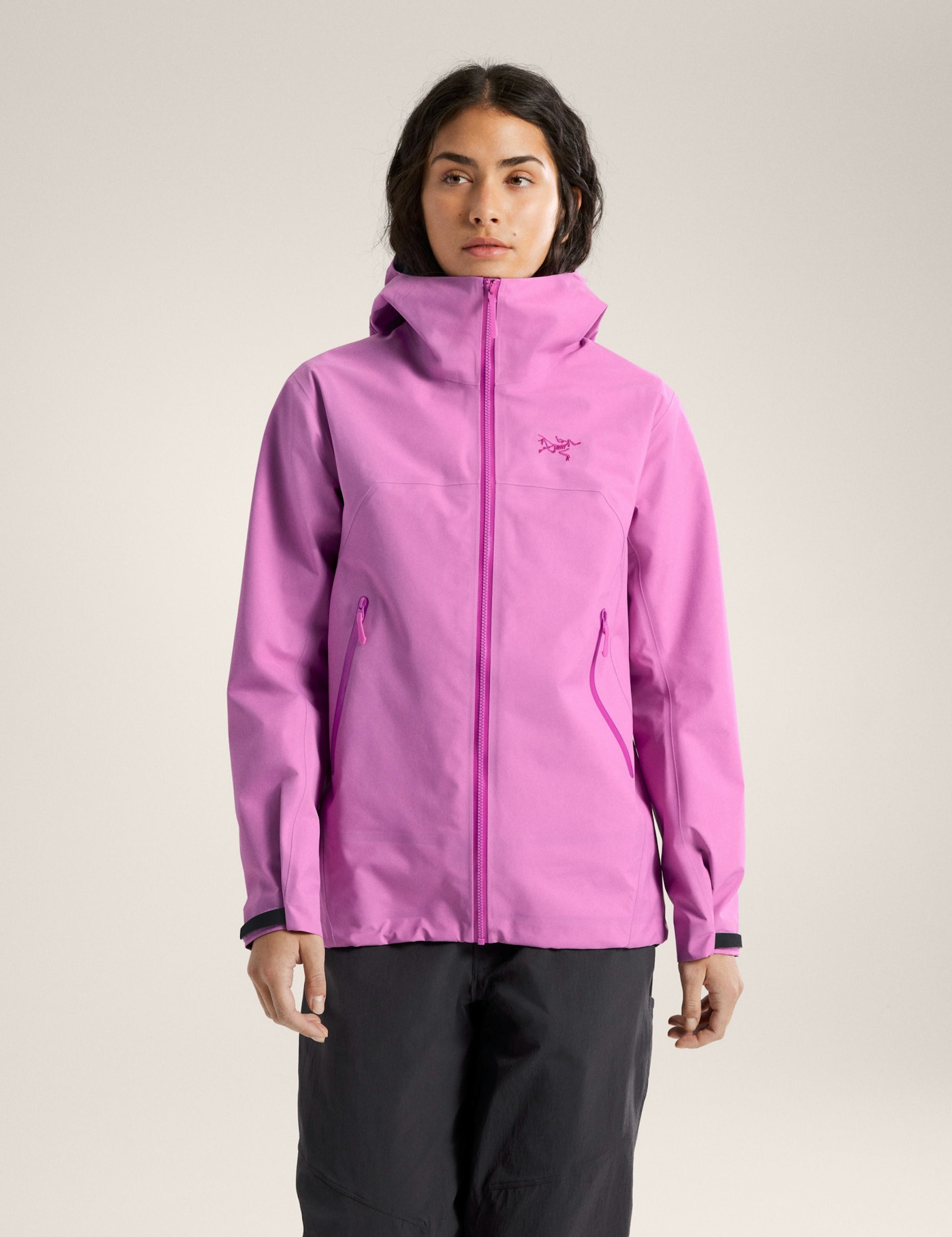 S25-X000007702-Beta-Jacket-Alpenglow-Women-s-Front-View.jpg