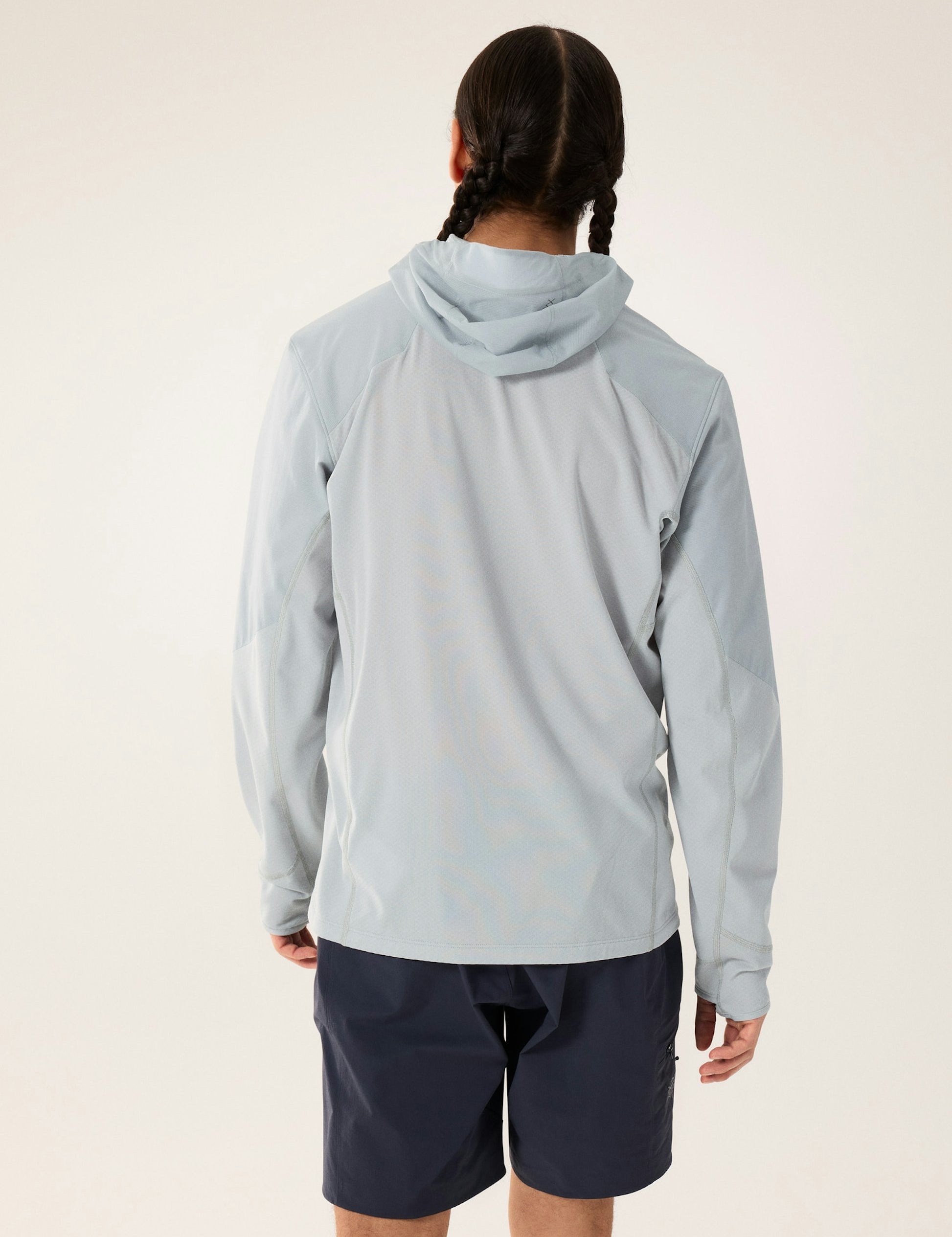 S25-X000007729-Konseal-Hybrid-Hoody-Solitude-Back-View.jpg