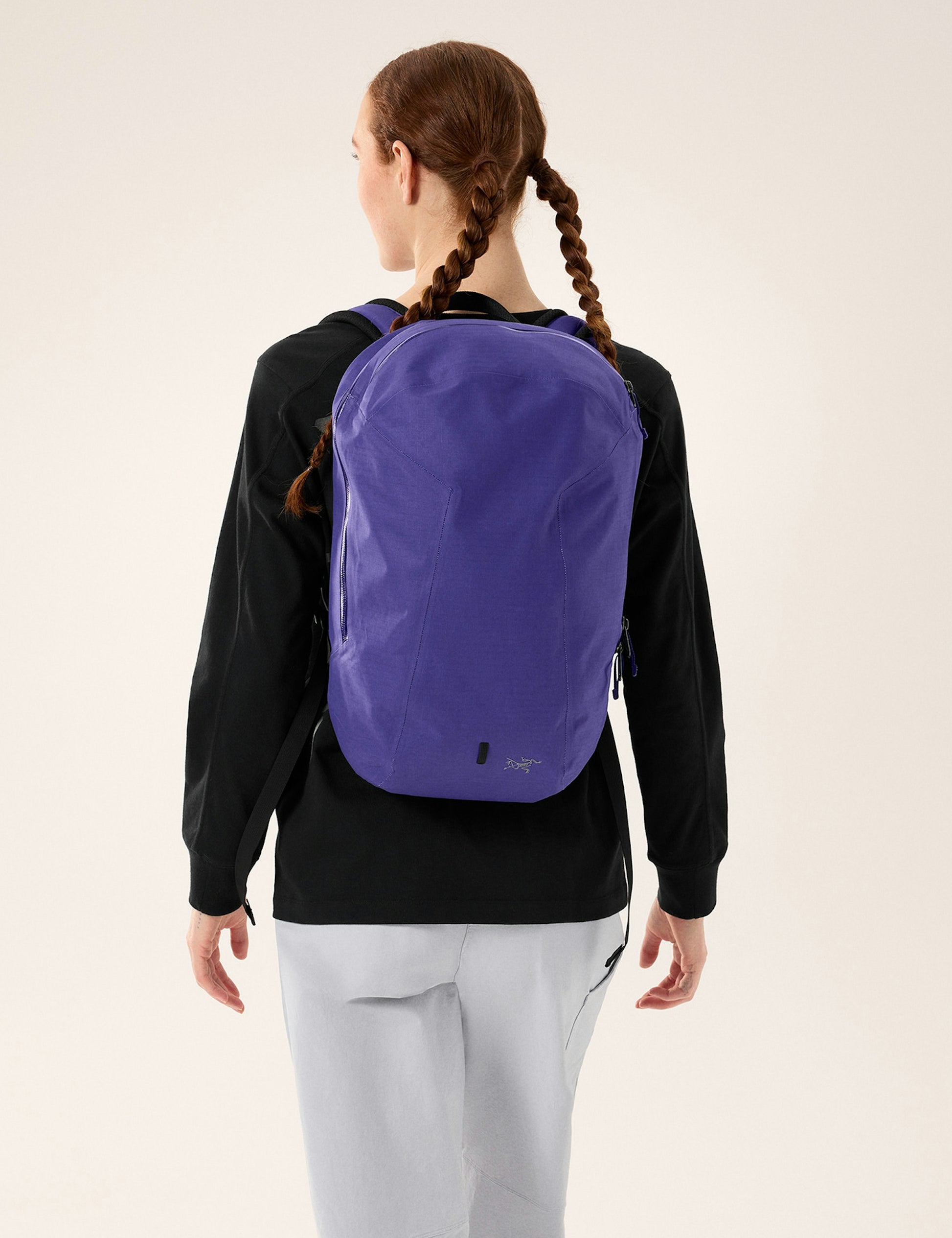 S25-X000009624-Granville-16-Backpack-Soulsonic-Front-View.jpg