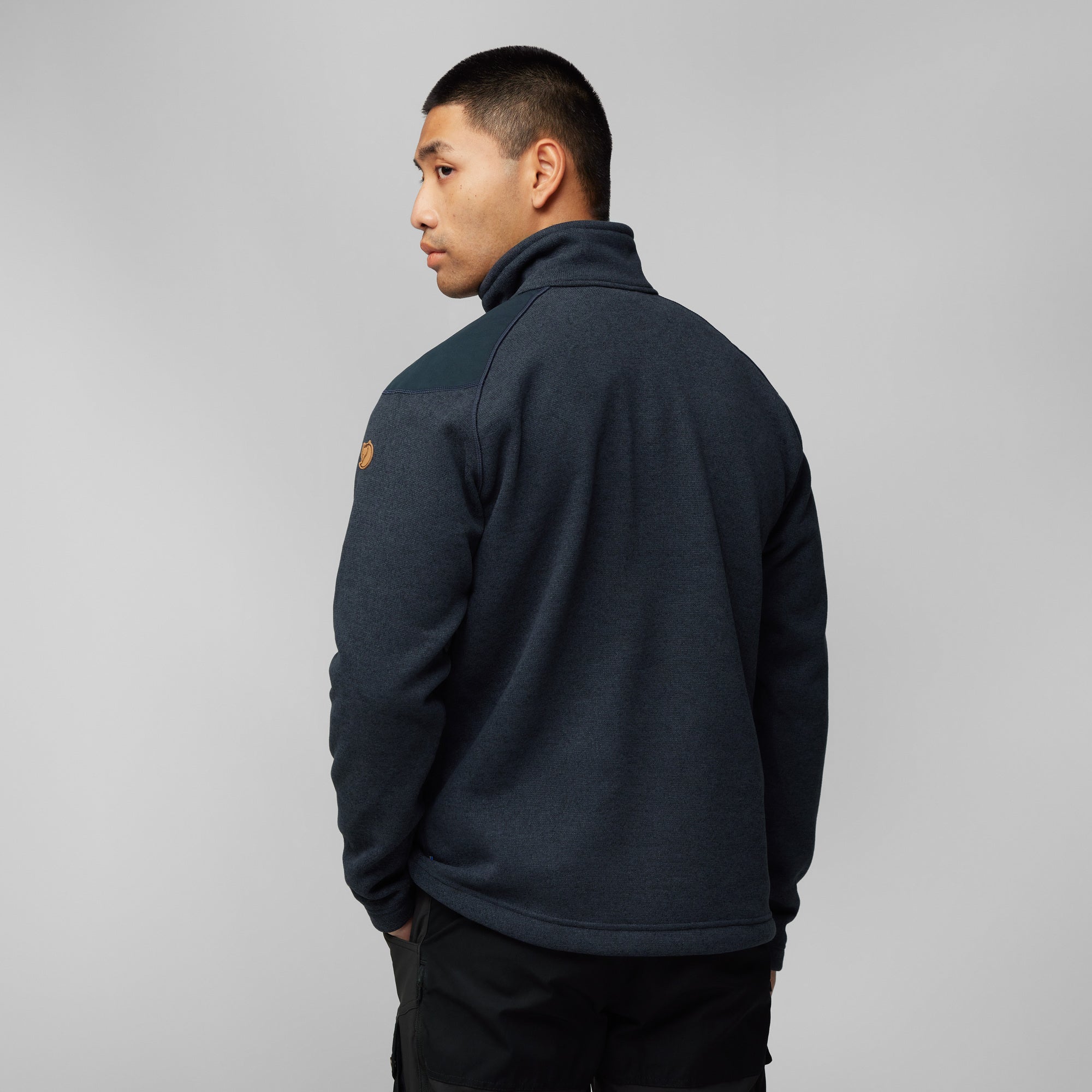 buck_fleece_m_81328-555_d_model_fjr2.jpg