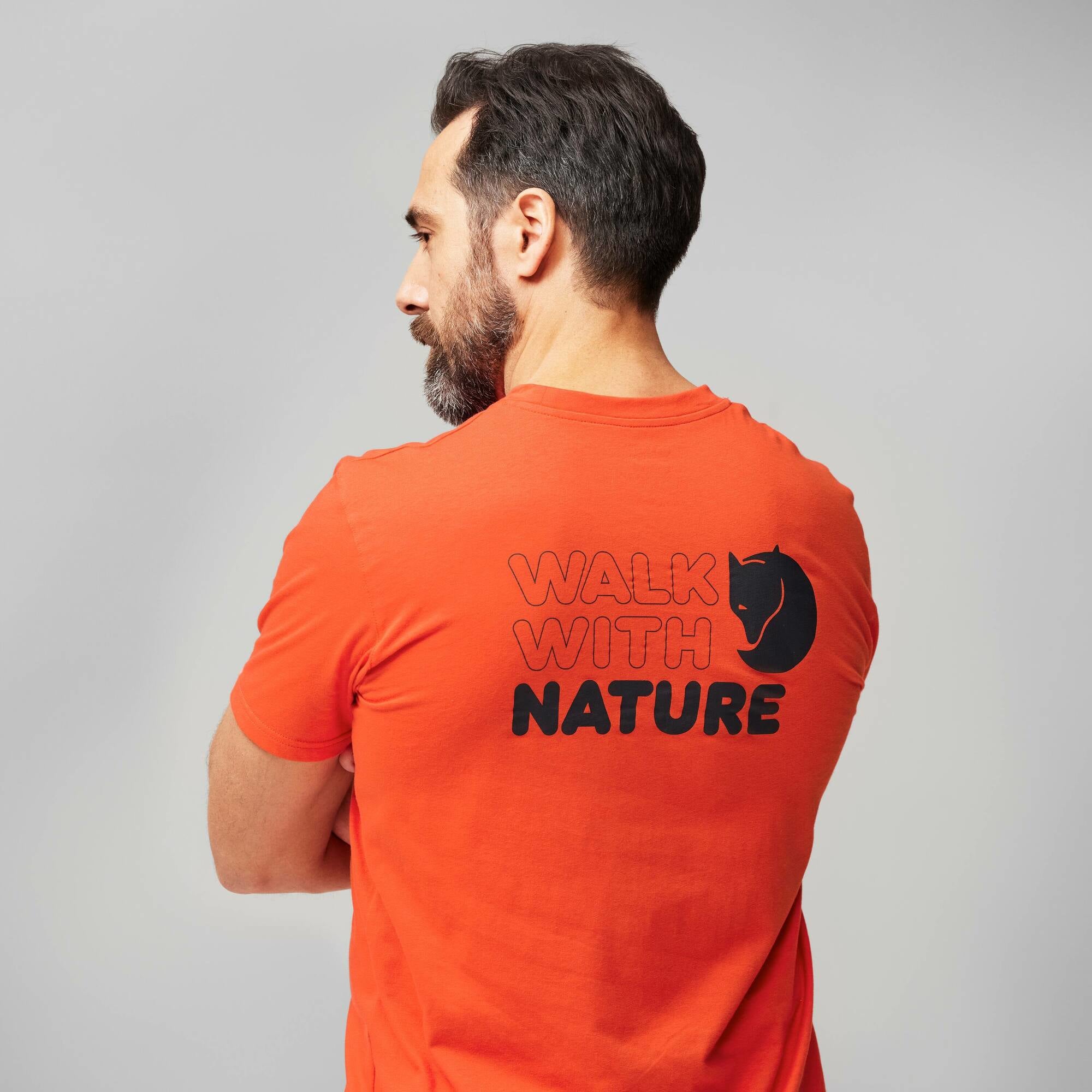 walk_with_nature_t-shirt_m_12600216-214_e_model_fjr.jpg